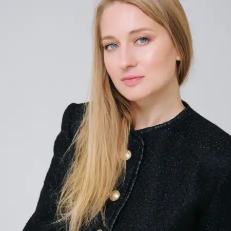Анна, 43