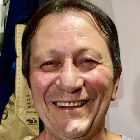 яков, 78Кирьят Ата, Израиль 