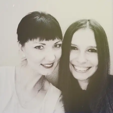 Рина, 38