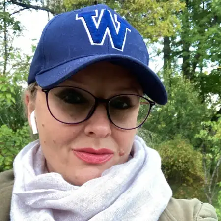 Лина, 46