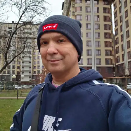 Олег, 57