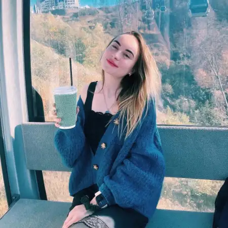 Полина, 28