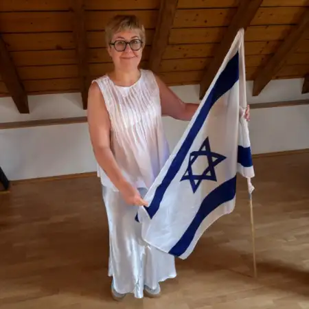 Наталия, 51