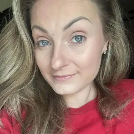 Rita, 44