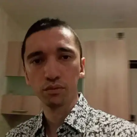 AZIZ, 32