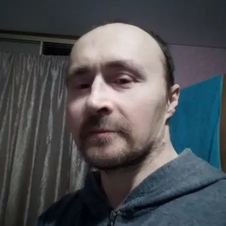 Владимир, 46