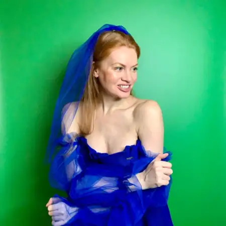 Regina, 40