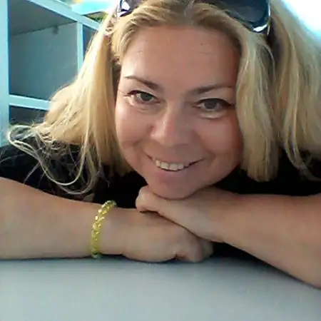 Svetlana, 59