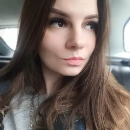 Ана, 31