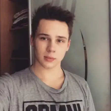 Григорий, 21