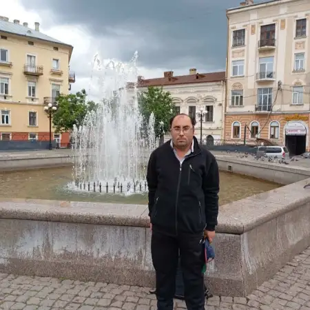 Леонид, 40