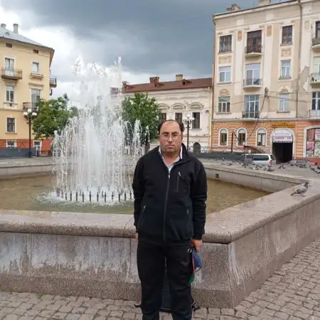 Леонид, 40