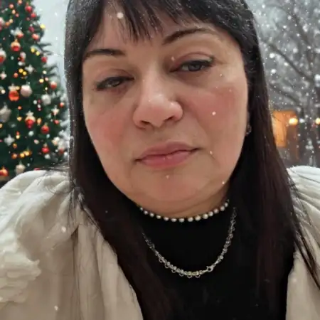 Виолетта, 46