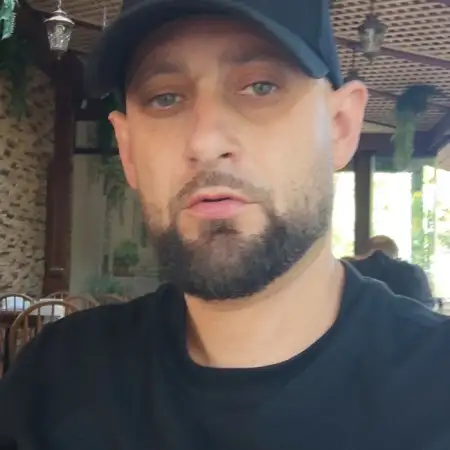 Максим, 39