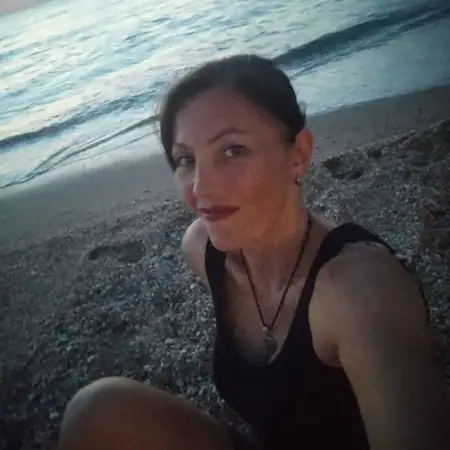 Елизавета, 44