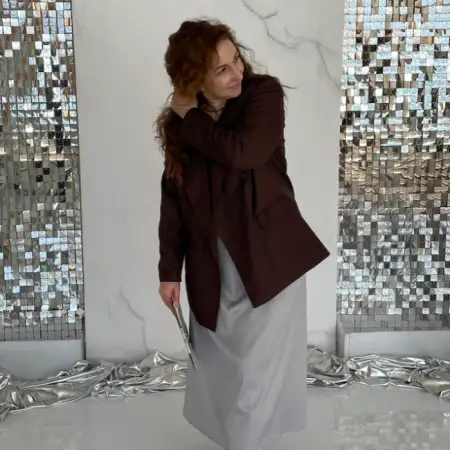Oksana, 45