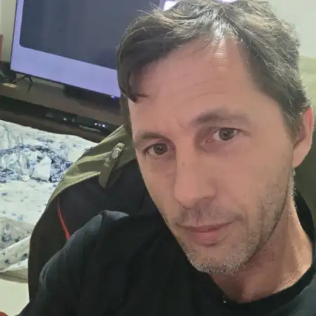 Dmitriy, 39Петах Тиква, Израиль