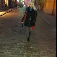 Mila, 45