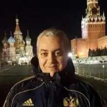 Фото Роберт 3 Приготовление шашлыка - чисто мужское дело