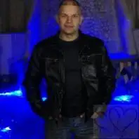 Фото LEO 1 Майдан в Киеве