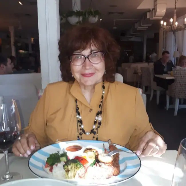 Larisa, 79 - To Be Yahad