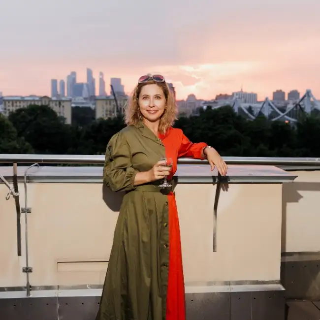 Sarah, 49 - To Be Yahad