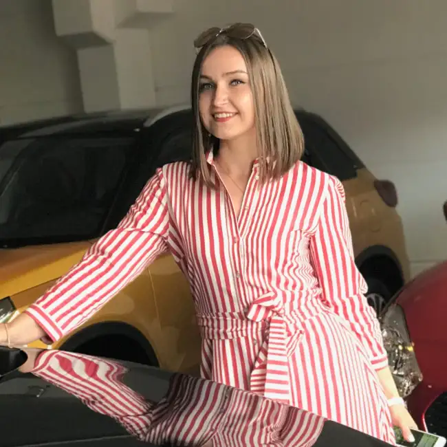 Talia, 36