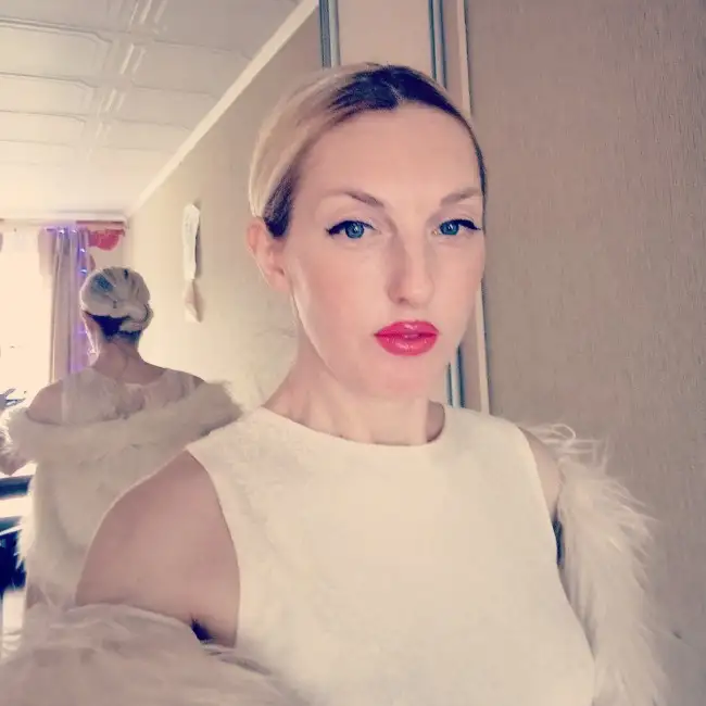 Света, 41