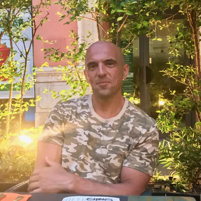 Вадим, 60
