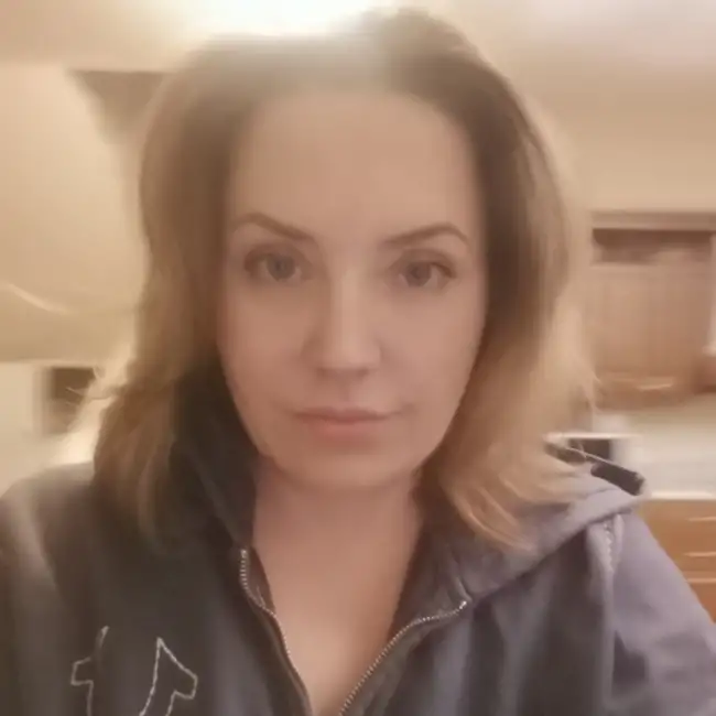 Юлия, 46