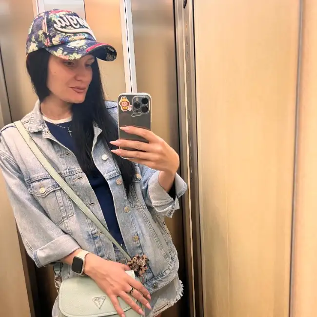 Irina, 39 - To Be Yahad