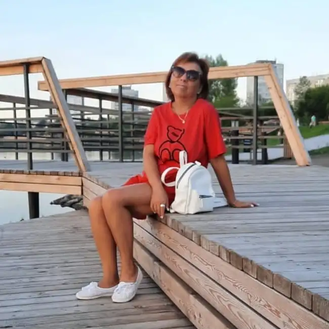 Евгения, 60