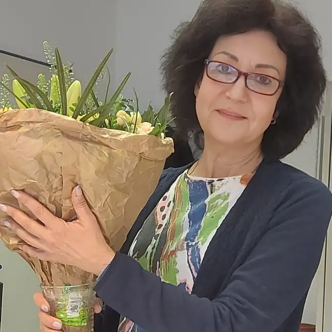 Inessa, 58 - To Be Yahad