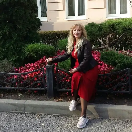 Lilia, 58 - To Be Yahad