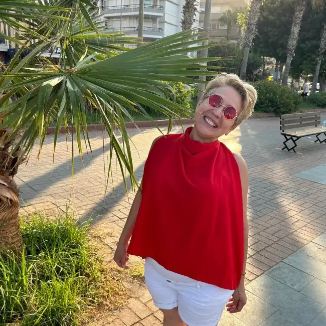 Лола, 59 - To Be Yahad