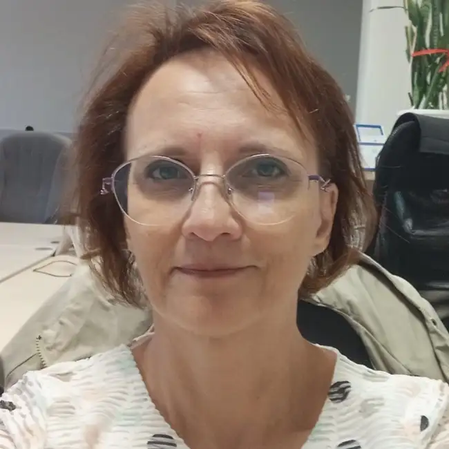 Elena, 56 - To Be Yahad