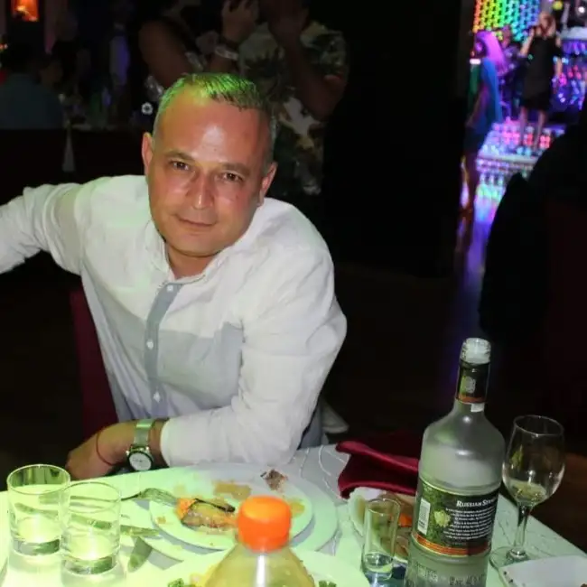 Александер, 41, Тель Авив, Израиль - To Be Yahad