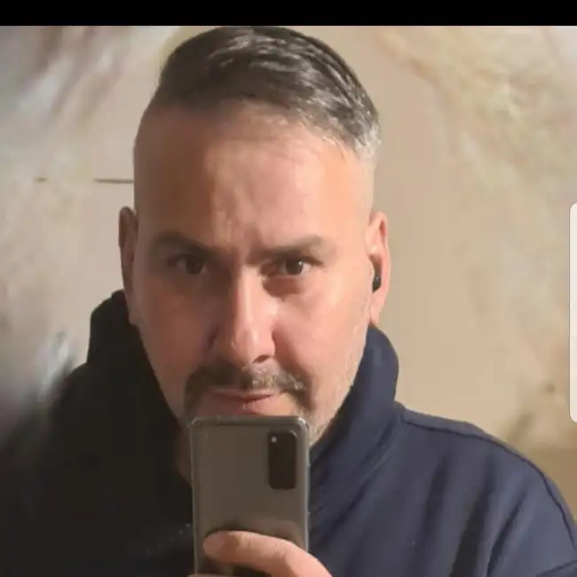Nikola, 44 - To Be Yahad