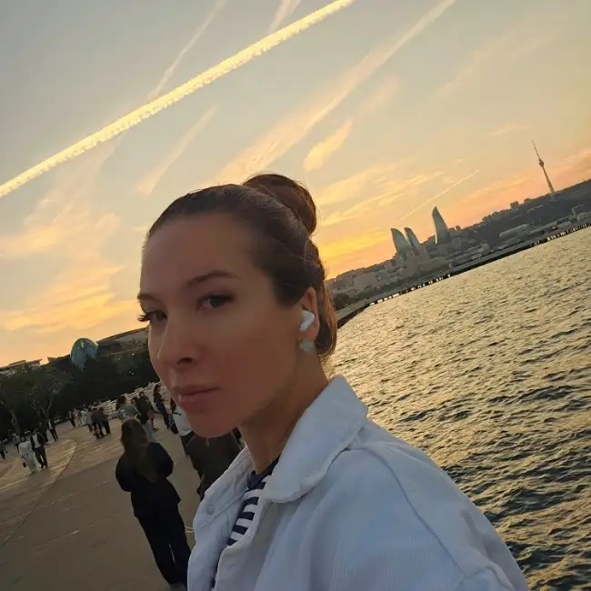 Lisa, 34 - To Be Yahad