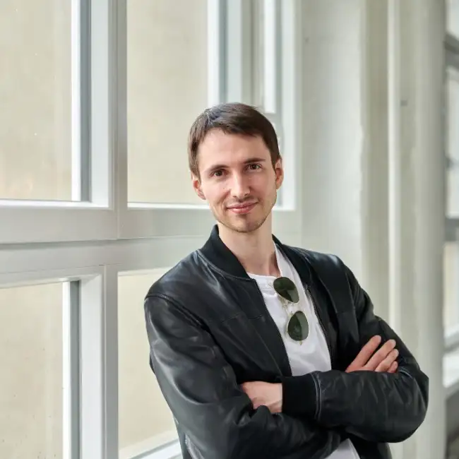 Mischa, 32 - To Be Yahad