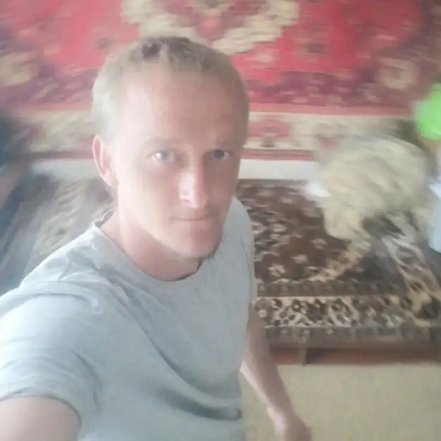 Пётр · 37 ·