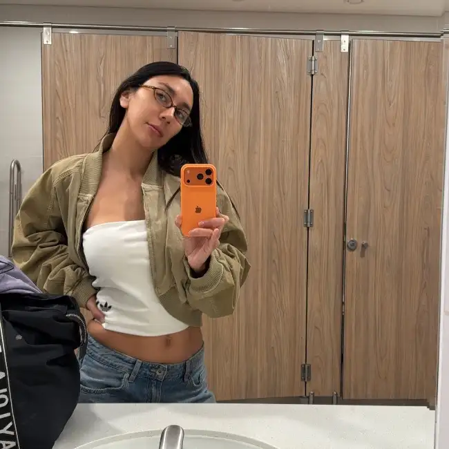 Sophie, 32 - To Be Yahad