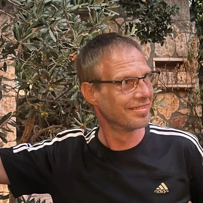 STANISLAV, 45, Кармиель, Израиль - To Be Yahad