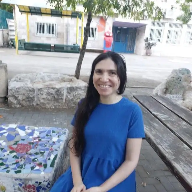 Ирина · 43 ·           