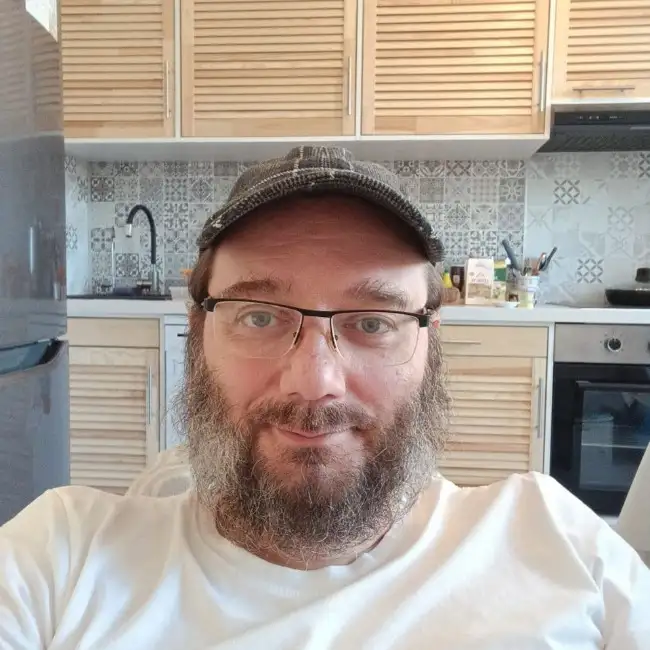 Моше, 44 - To Be Yahad