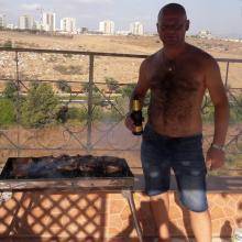 Леонид, 41 год Кирьят Ата  желает найти на израильском сайте знакомств  Женщину