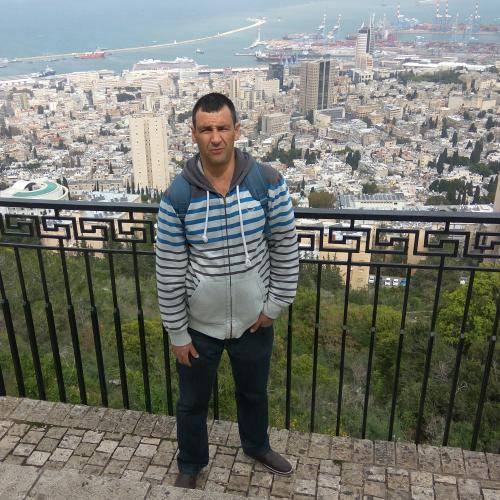 Leonid, 43 года Хайфа  желает найти на израильском сайте знакомств  Женщину