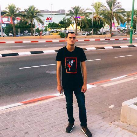 Dima, 31 год Петах Тиква  хочет встретить на сайте знакомств   Женщину в Израиле