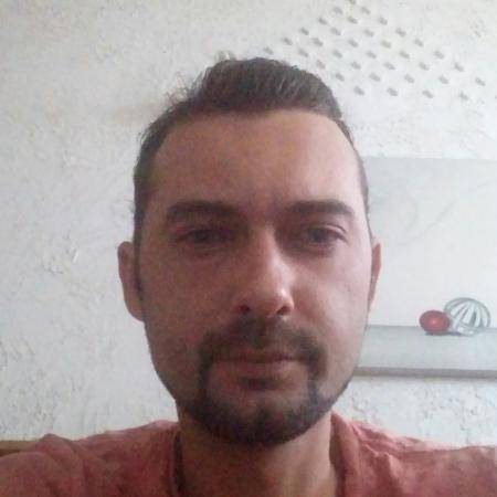 Vladimir, 47 лет Ришон ле Цион  желает найти на израильском сайте знакомств  Женщину