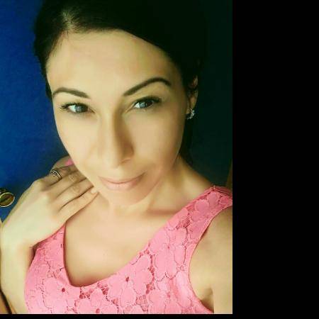 Оксана, 39 лет Тель Авив  желает найти на израильском сайте знакомств  Мужчину